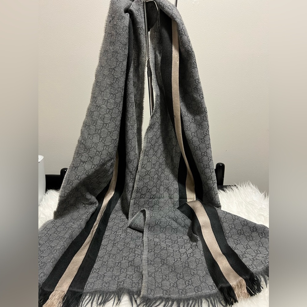 Authentic Gucci scarf